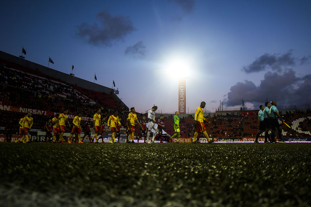 Los postes fueron aliados de Monarcas en Tijuana