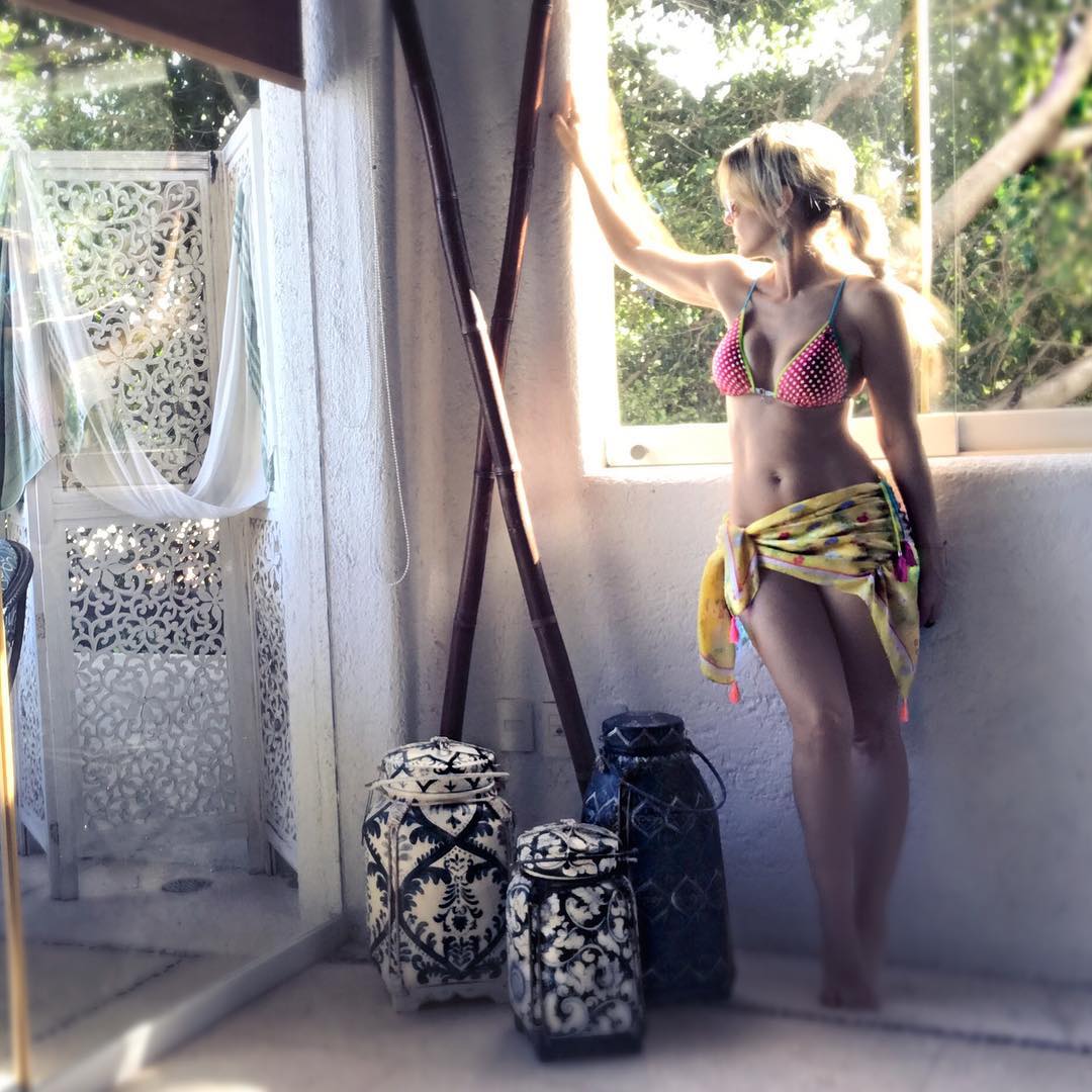Fey, cantante mexicana: Galería de Fotos; Instagram