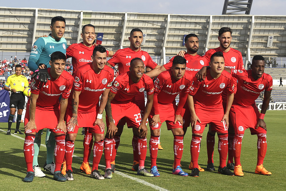 El Diablo se trepa a la cima a costa de Lobos que ya es sotanero