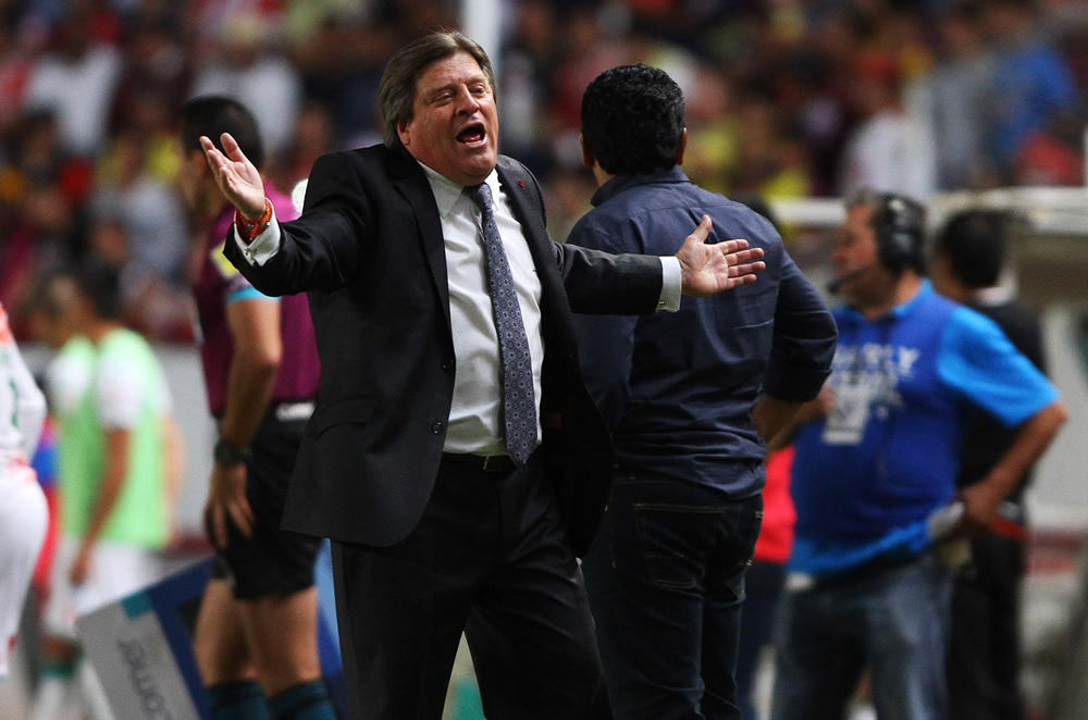 Galería: El Rayo creció y le amargó la noche al América