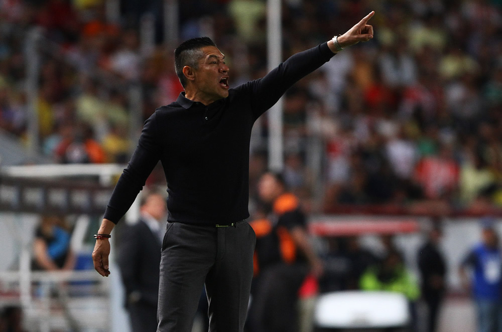 Galería: El Rayo creció y le amargó la noche al América