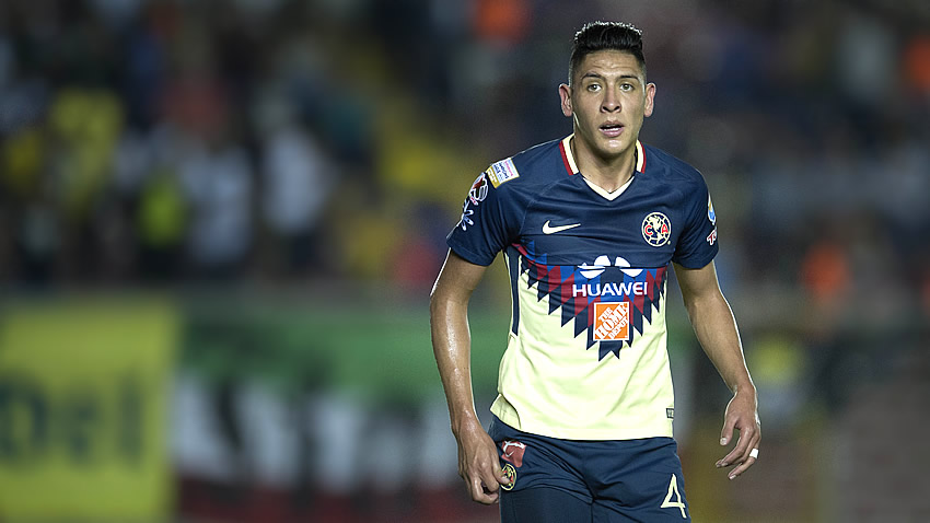 Edson Álvarez podría recalar en el futbol holandés.