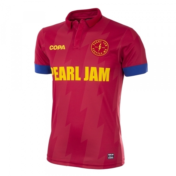 La colección de playeras futboleras de Pearl Jam
