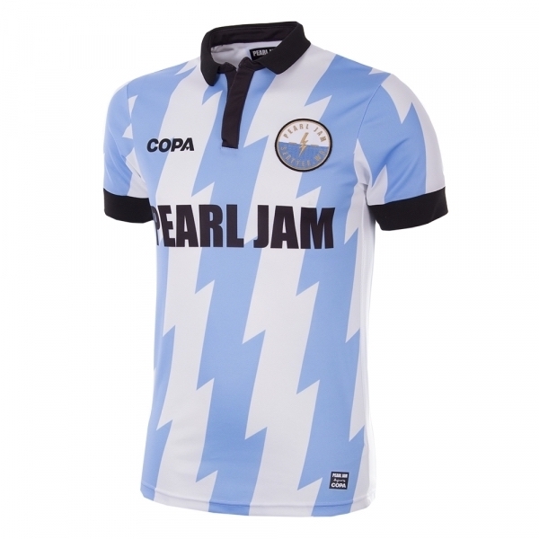 La colección de playeras futboleras de Pearl Jam