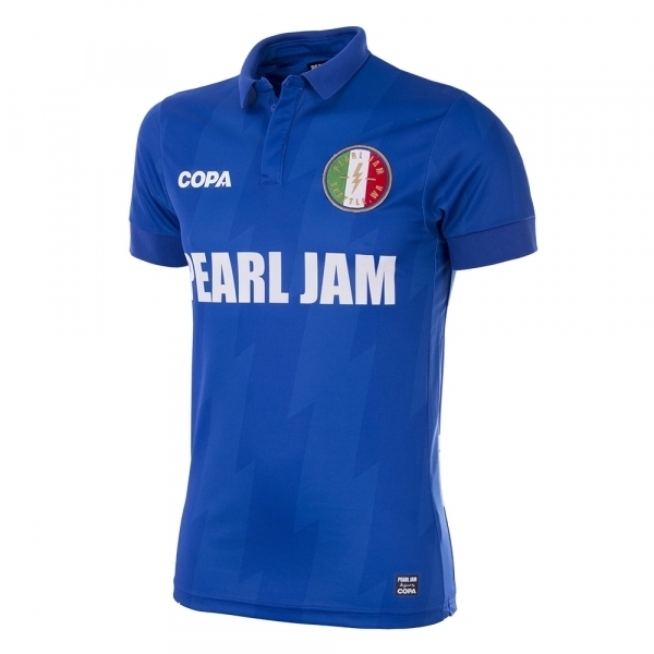 La colección de playeras futboleras de Pearl Jam