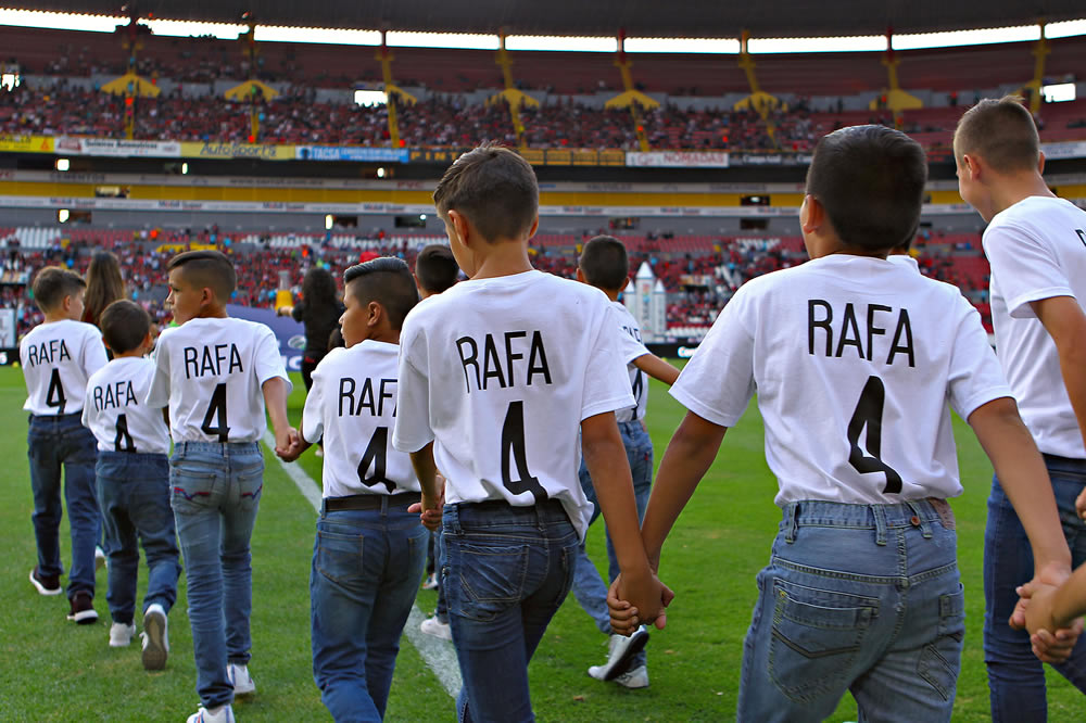 Con un solitario gol, los Zorros del Atlas derrotaron a las Chivas.