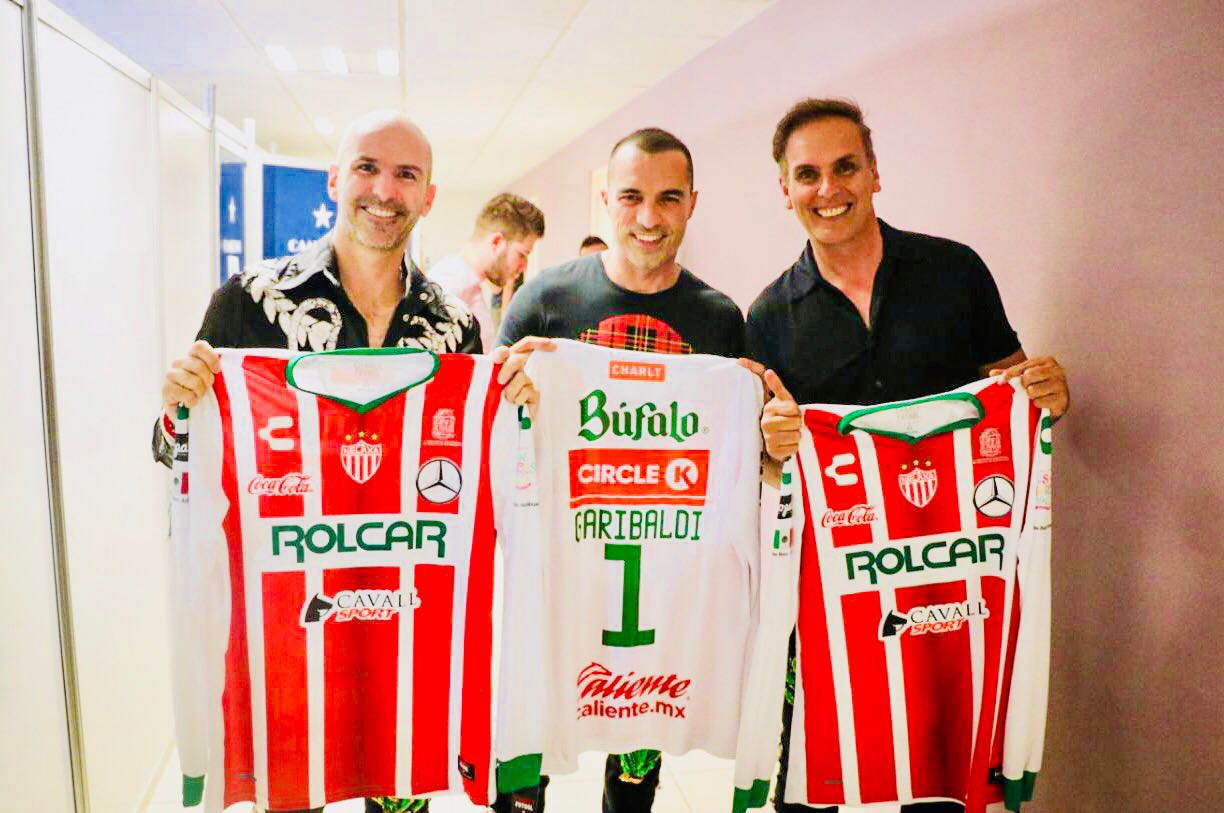 Los artistas 'fichados' por el Necaxa en la Feria de San Marcos.