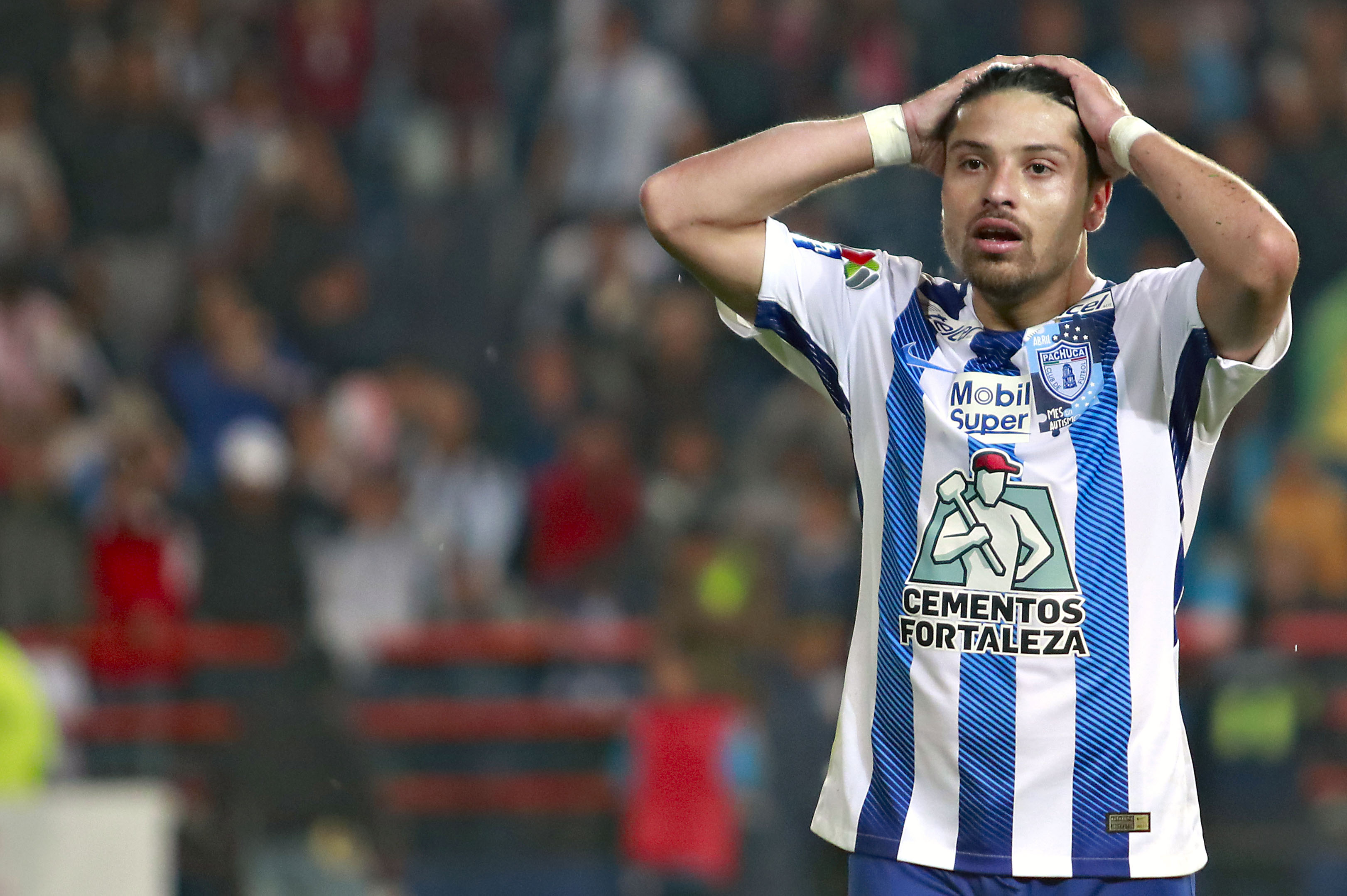 Tuzos sorprendió a Rafa Márquez con palco en su honor