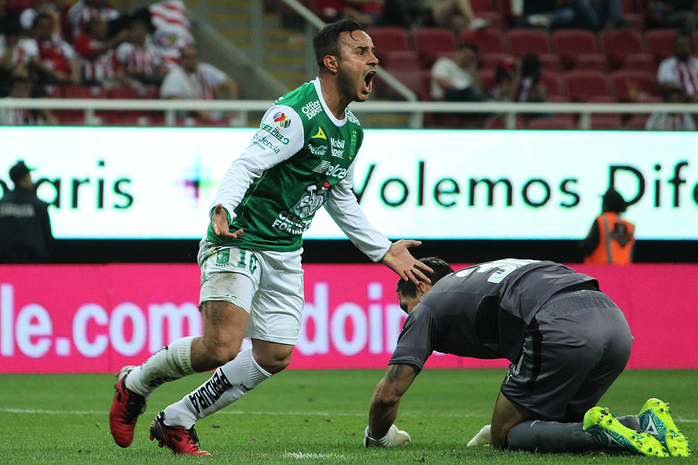 Chivas falló dos penales y se fue del Clausura 2018 sin pena ni gloria.