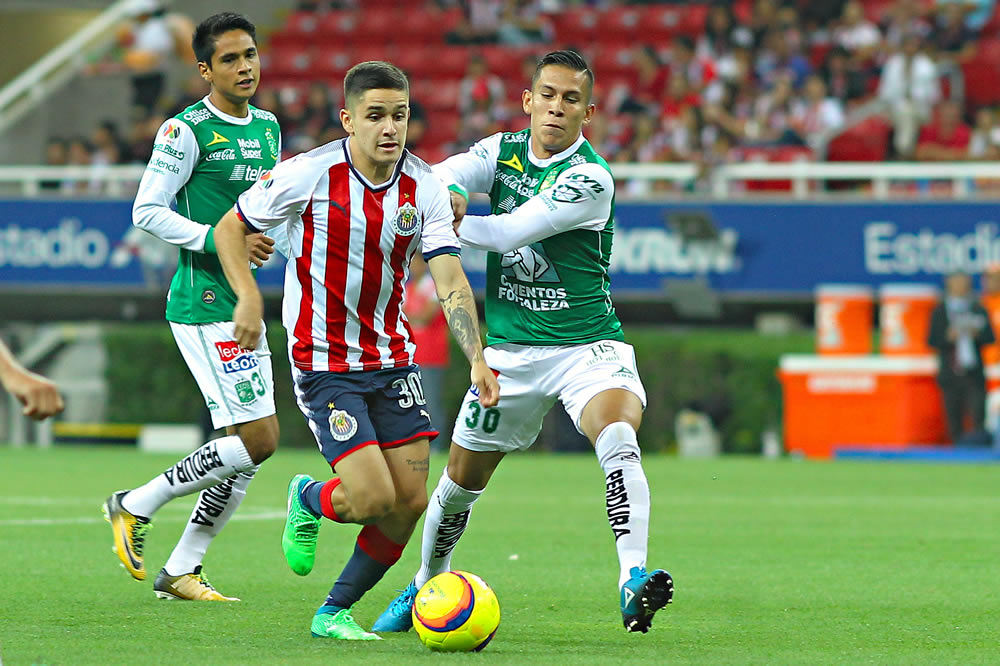 Chivas falló dos penales y se fue del Clausura 2018 sin pena ni gloria.