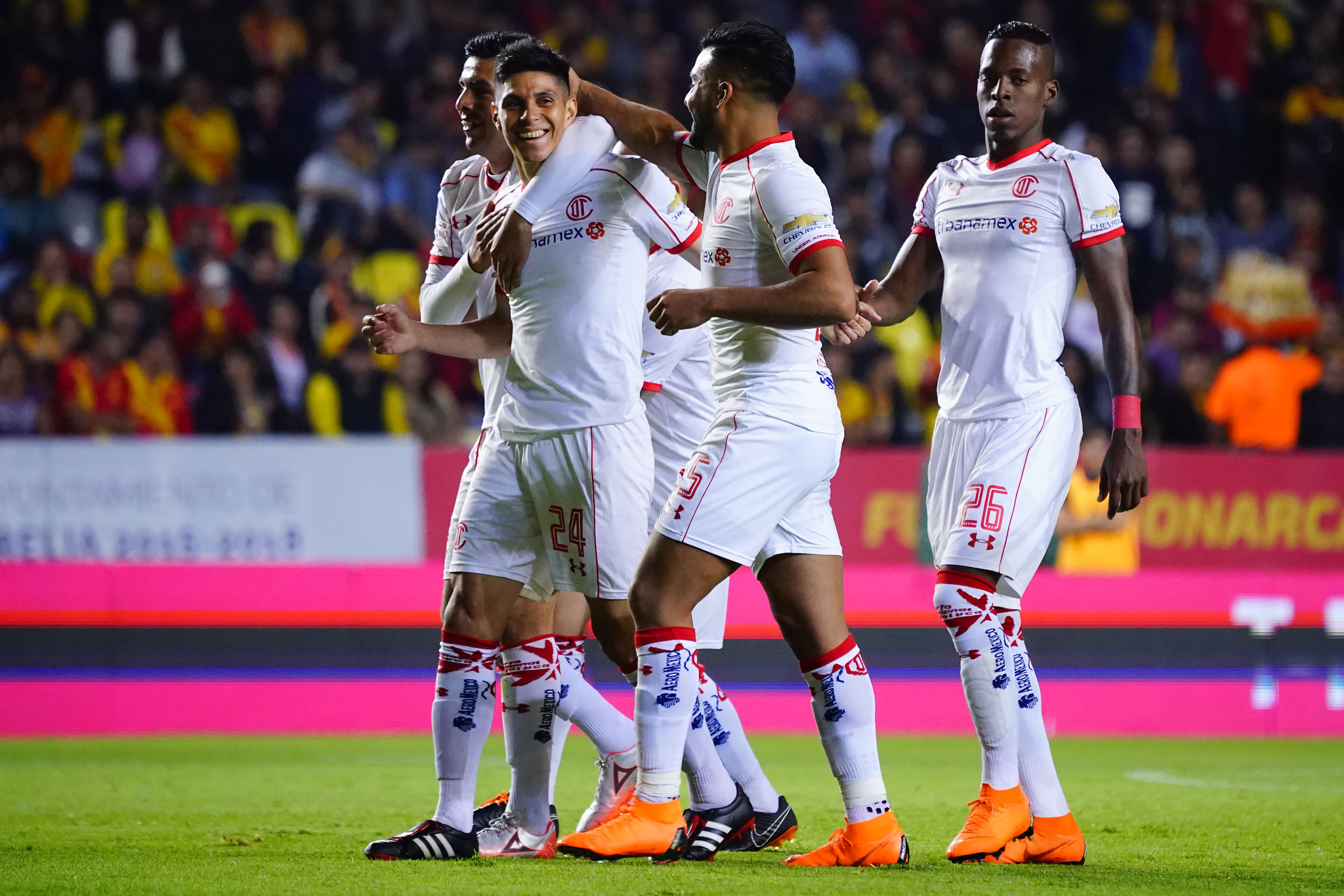 La Monarquía y el Toluca ofrecieron una Ida infernal en el Estadio Morelos.