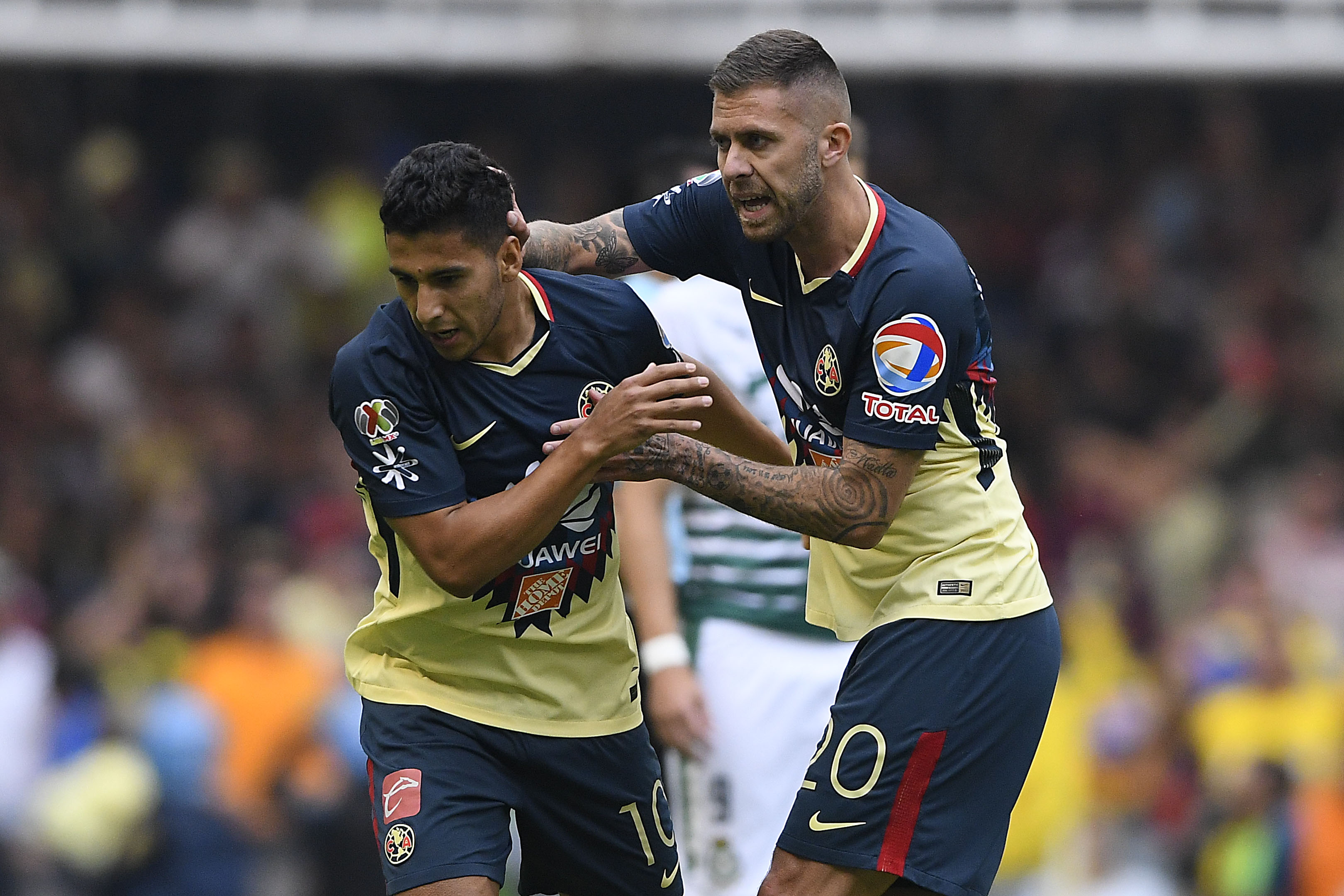 Las mejores postales de la Vuelta entre América y Santos