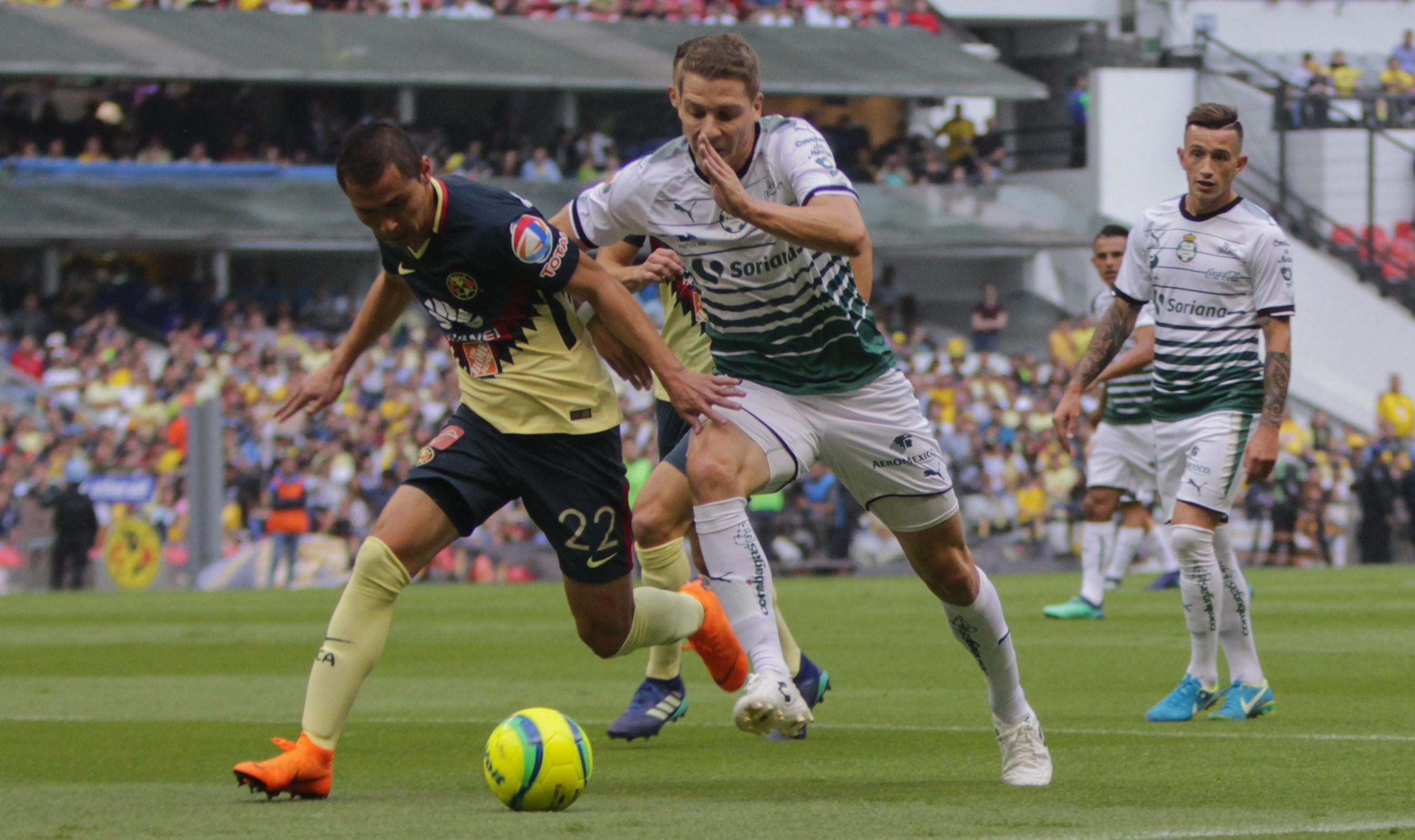 Las mejores postales del duelo de Vuelta entre América y Santos