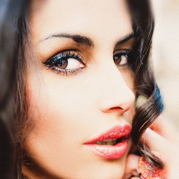 Para el Fin: Janina Youssefian