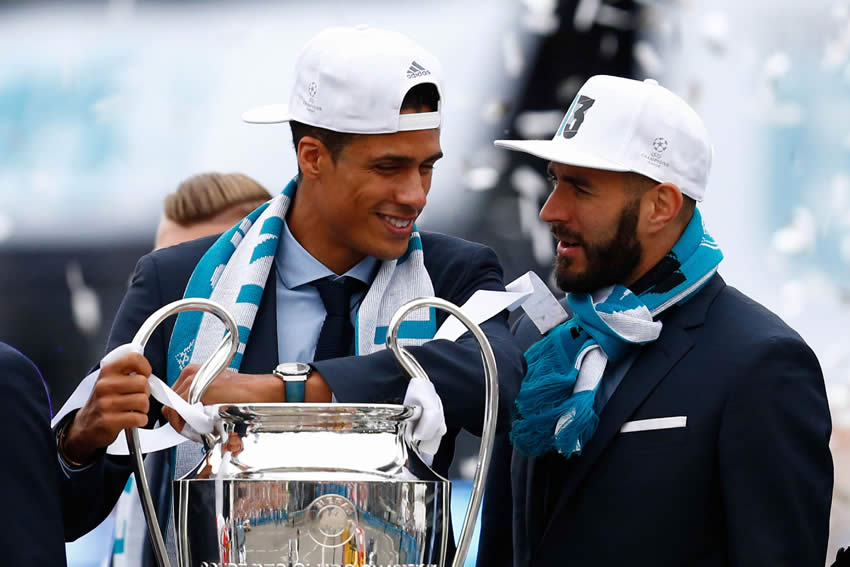 Real Madrid festejó con miles de aficionados la 13ra Champions League.