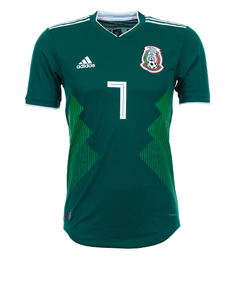 La camiseta de las 32 selecciones que participarán en Rusia 2018 (MÉXICO)