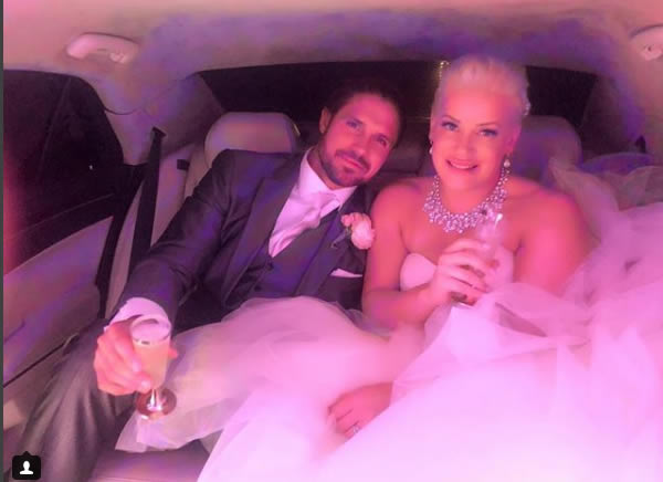 La boda Johnny y Taya