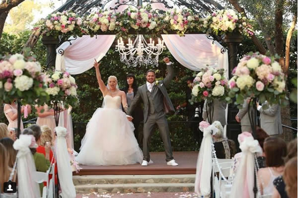 La boda Johnny y Taya