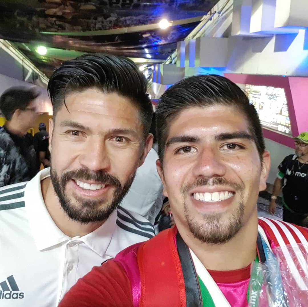 Arte en papel y tatuajes: deportistas