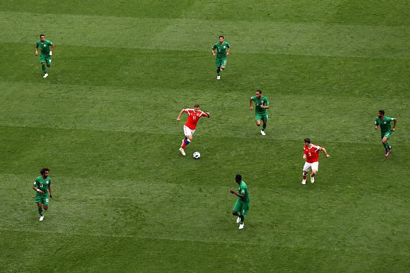 Fiesta en Rusia tras debut mundialista