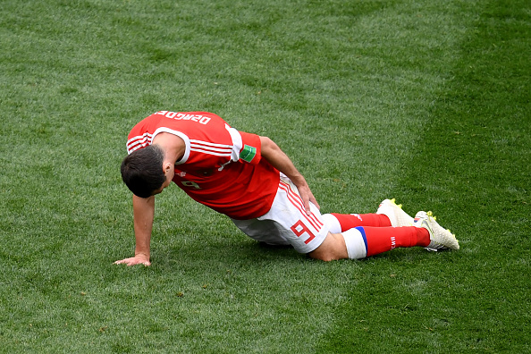 Fiesta en Rusia tras su debut mundialista