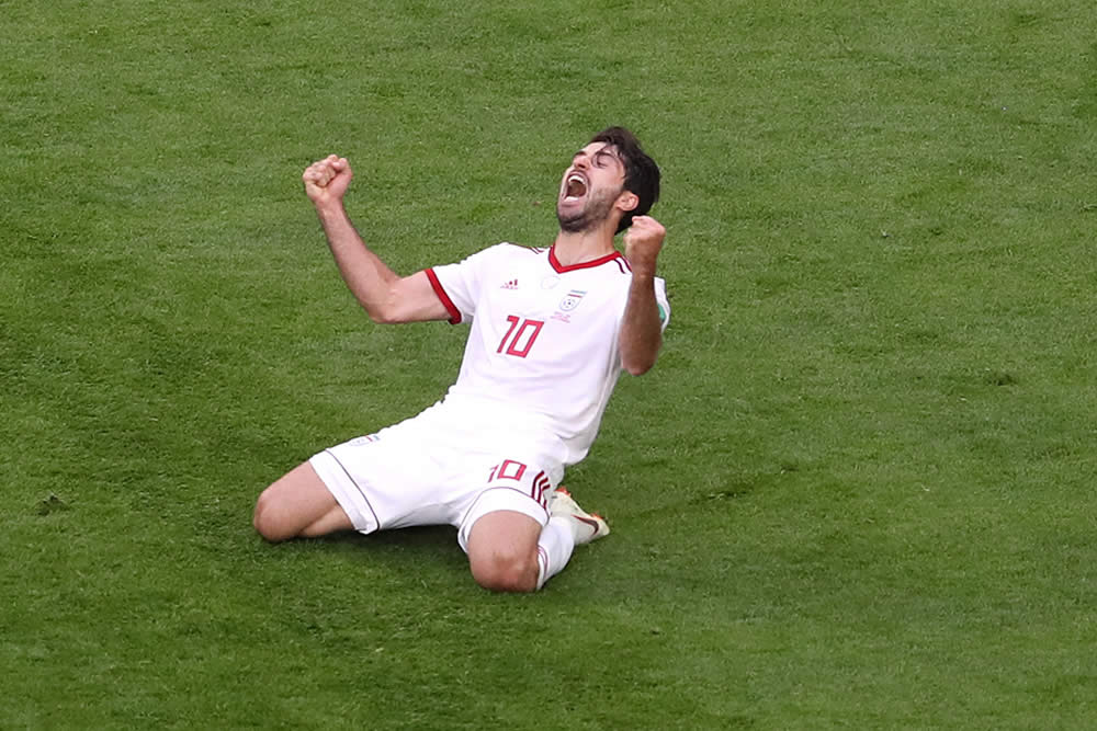 Autogol de Marruecos le da la victoria a Irán