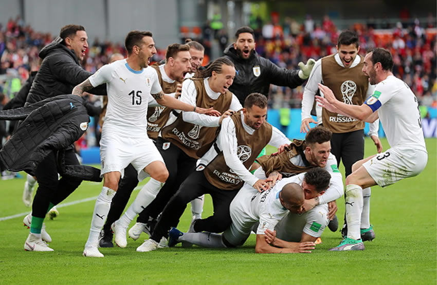 Uruguay derrota a Egipto en su presentación mundialista