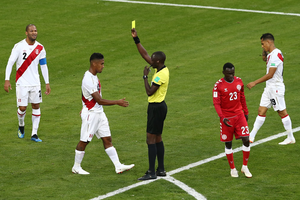 Perú vs Dinamarca
