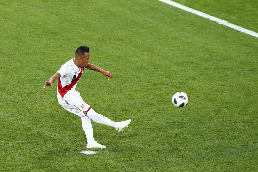 Perú vs Dinamarca