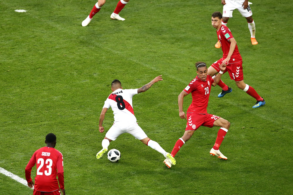 Perú vs Dinamarca