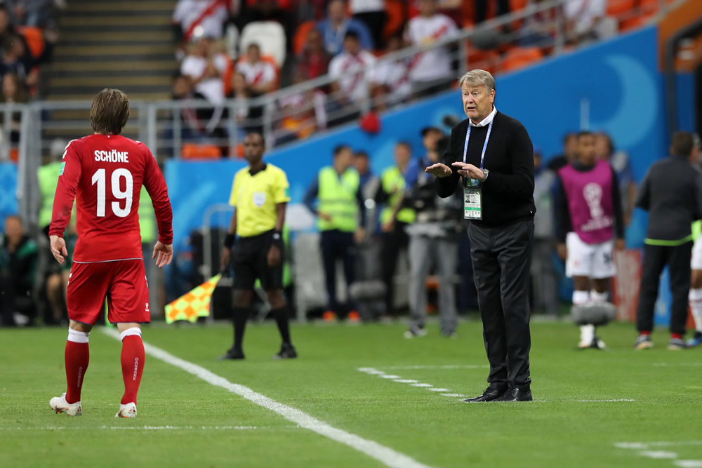 Perú vs Dinamarca
