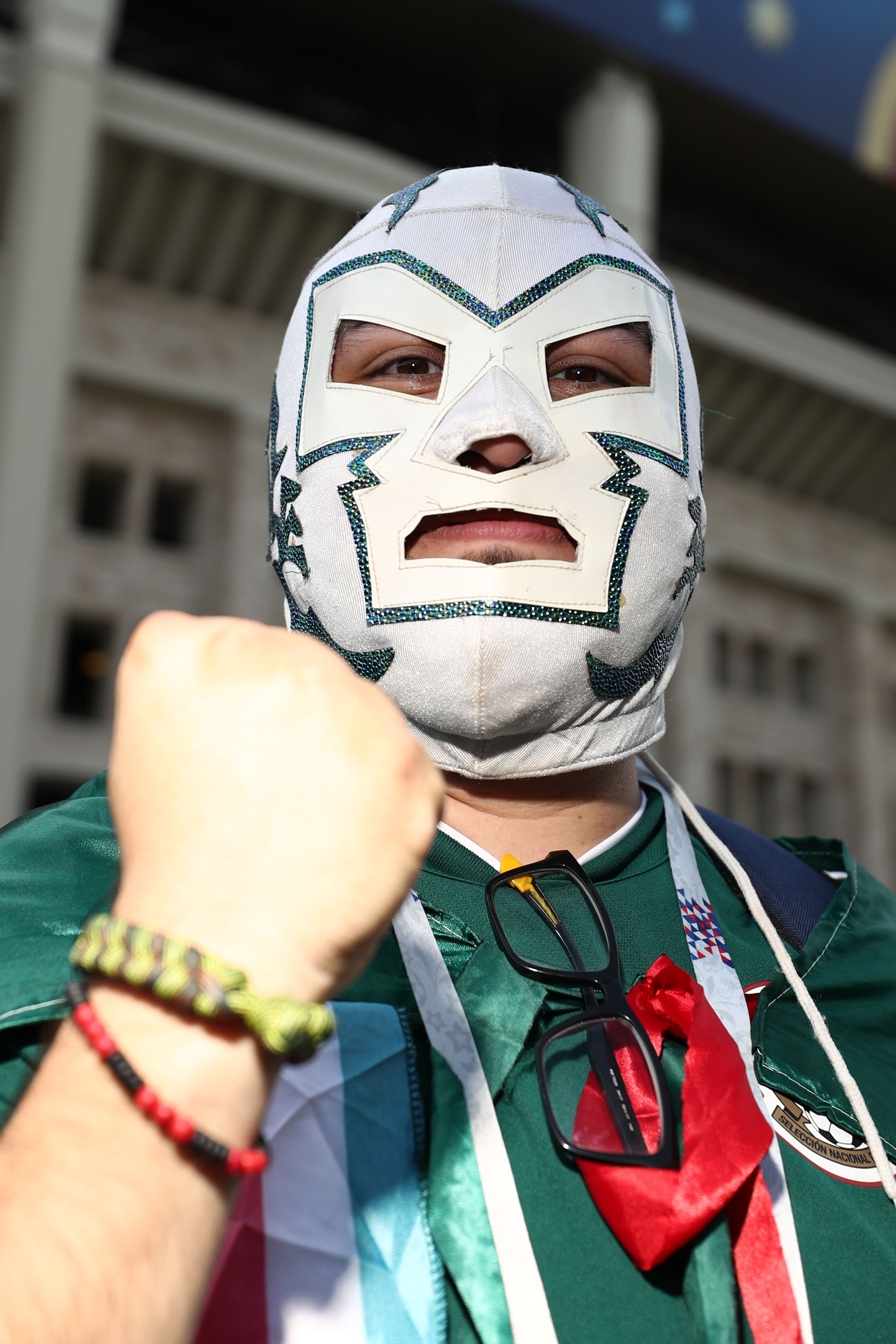 Fiesta Tricolor en las tribunas del Estadio Olímpico Luzhnikí 