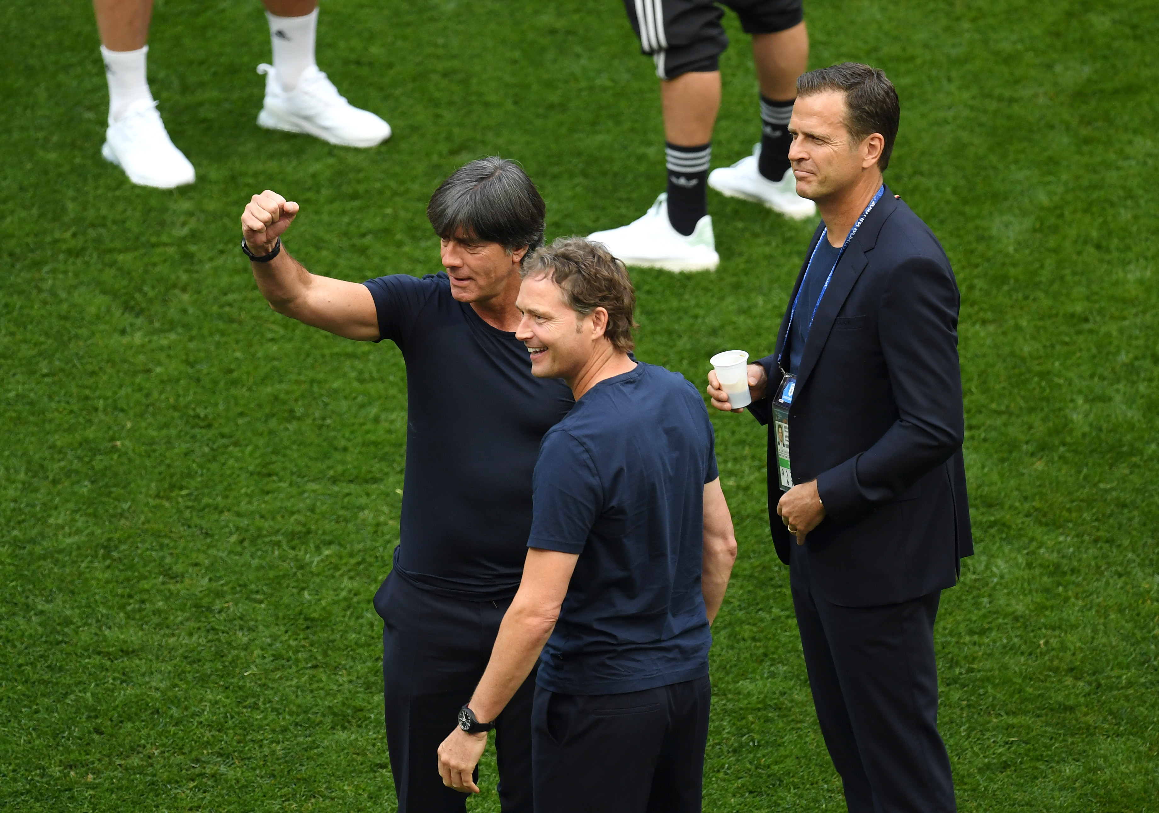 Fiesta Tricolor en las tribunas del Estadio Olímpico Luzhnikí 
