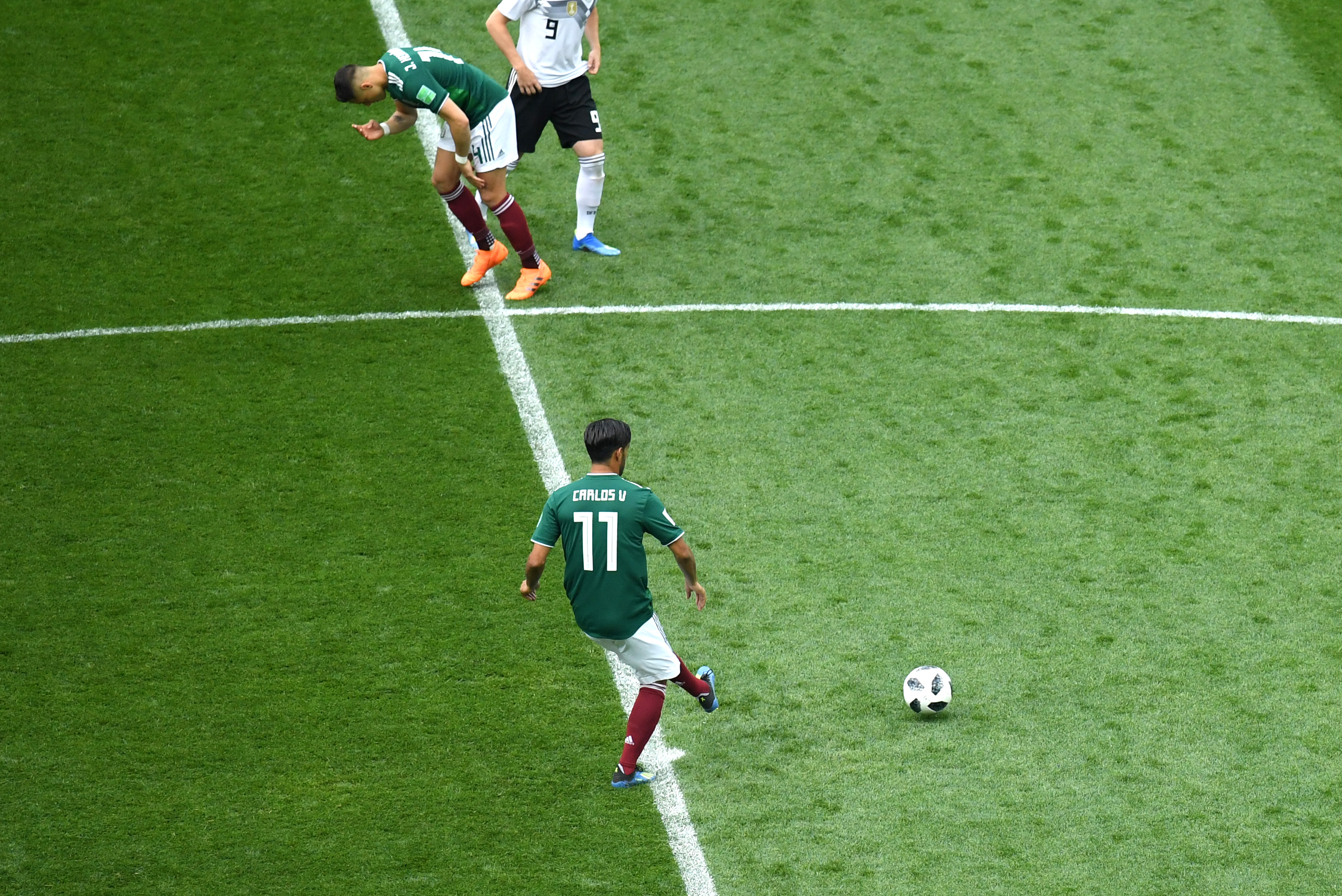 Fiesta Tricolor en las tribunas del Estadio Olímpico Luzhnikí 