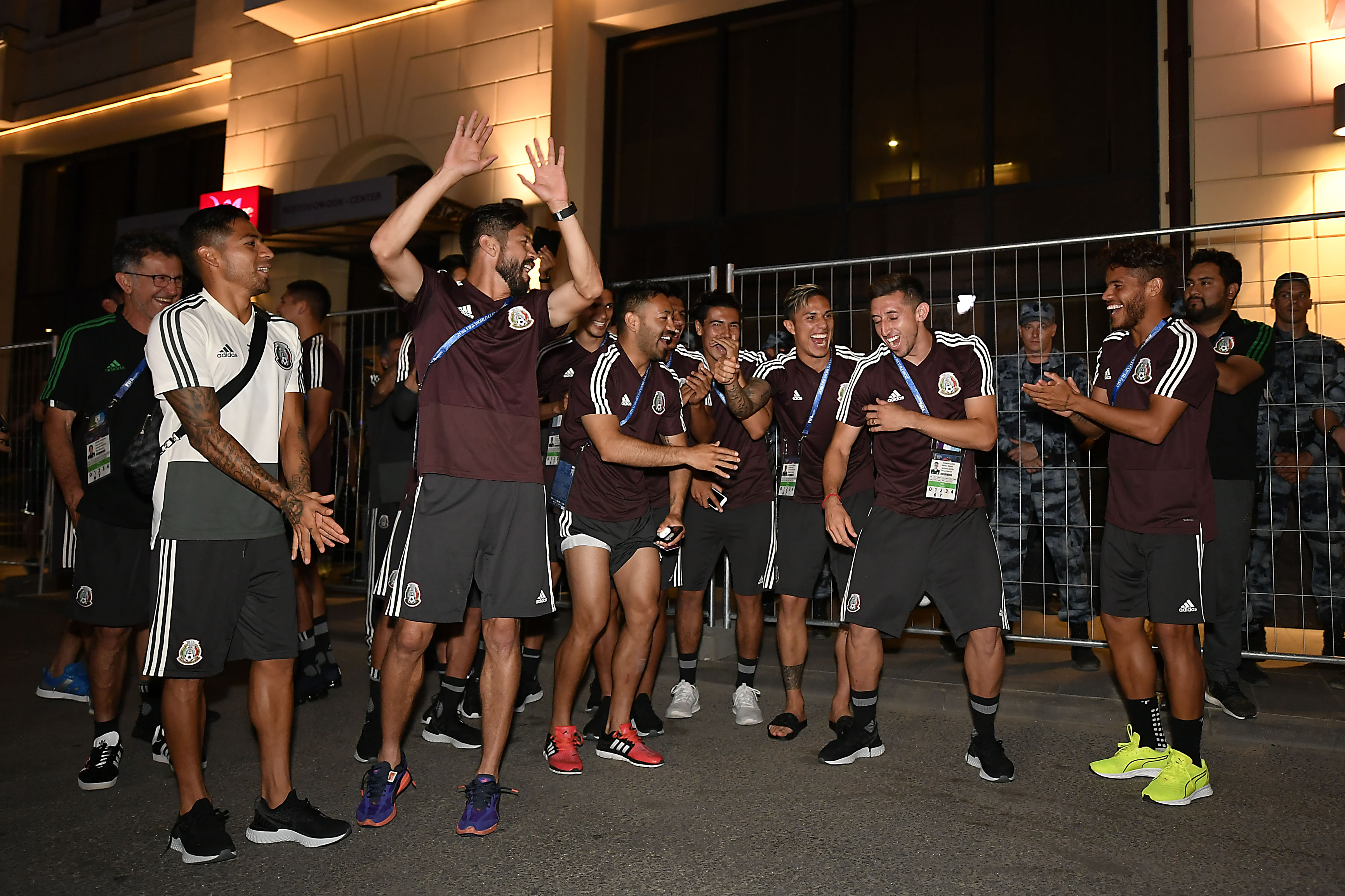 Previo al Corea del Sur, México recibe serenata azteca