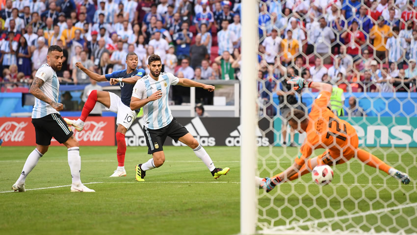 Francia gana y elimina a Argentina de Rusia 2018