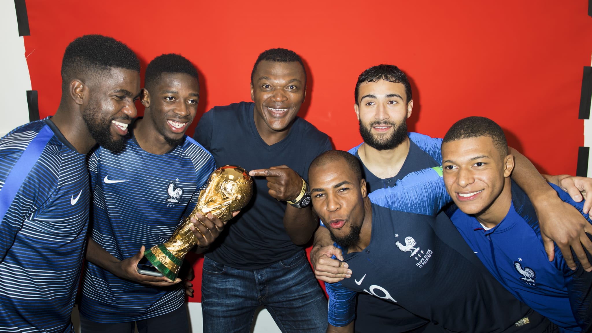 La sesión oficial de fotos FIFA con Francia y la Copa del Mundo 2018