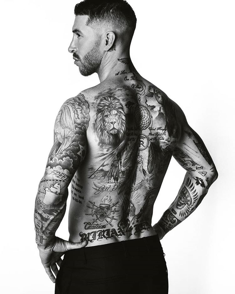 Los futbolistas con más tatuajes