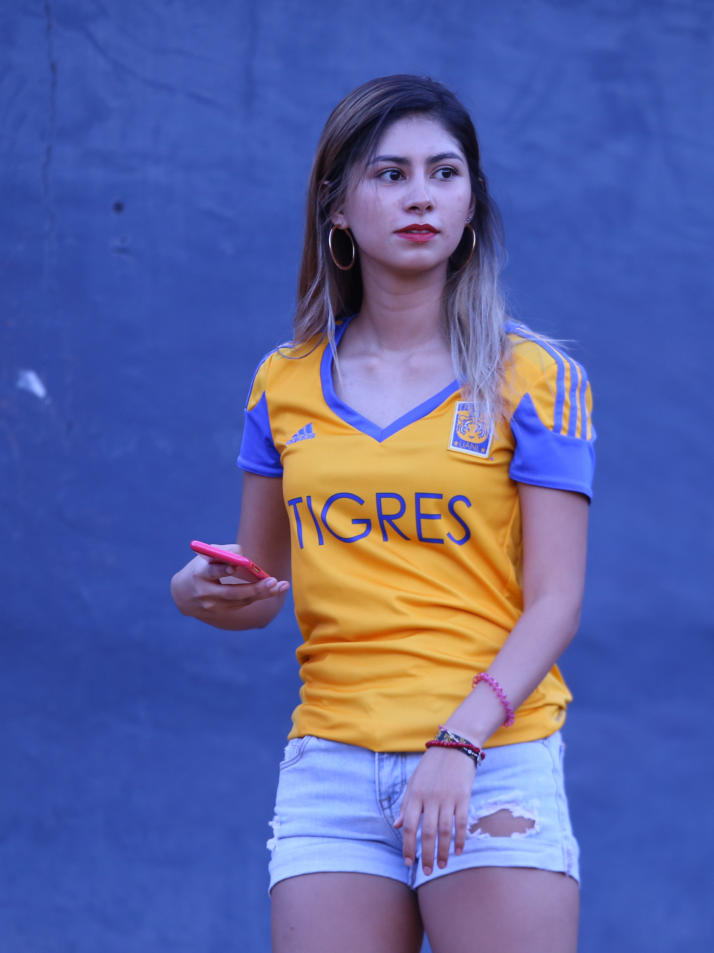 Con goles de Zelarayán y Gignac, los Tigres debutaron con triunfo ante León