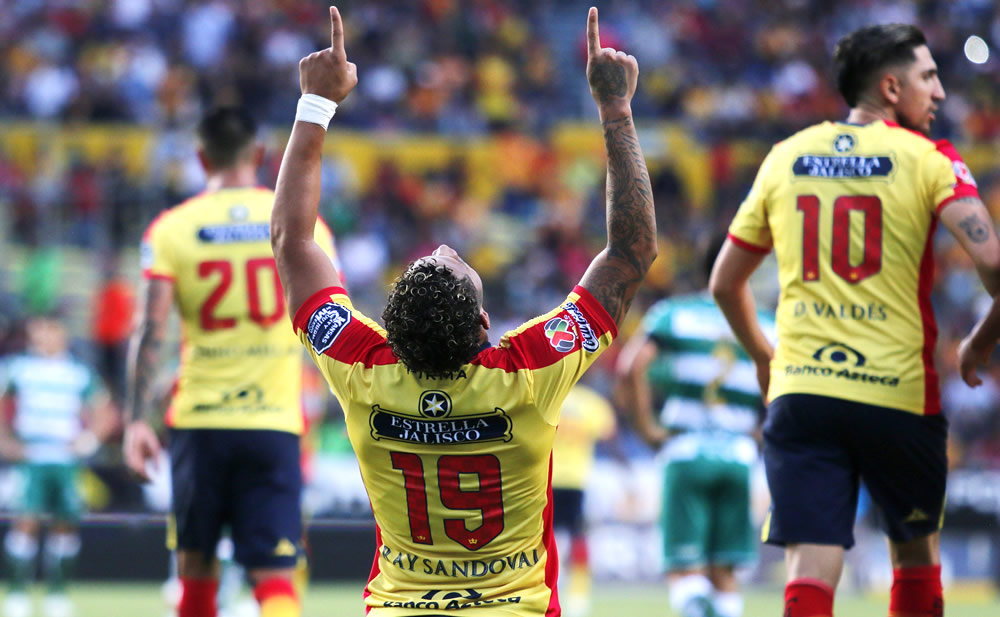 Las mejores postales del triunfo de Monarcas sobre Santos