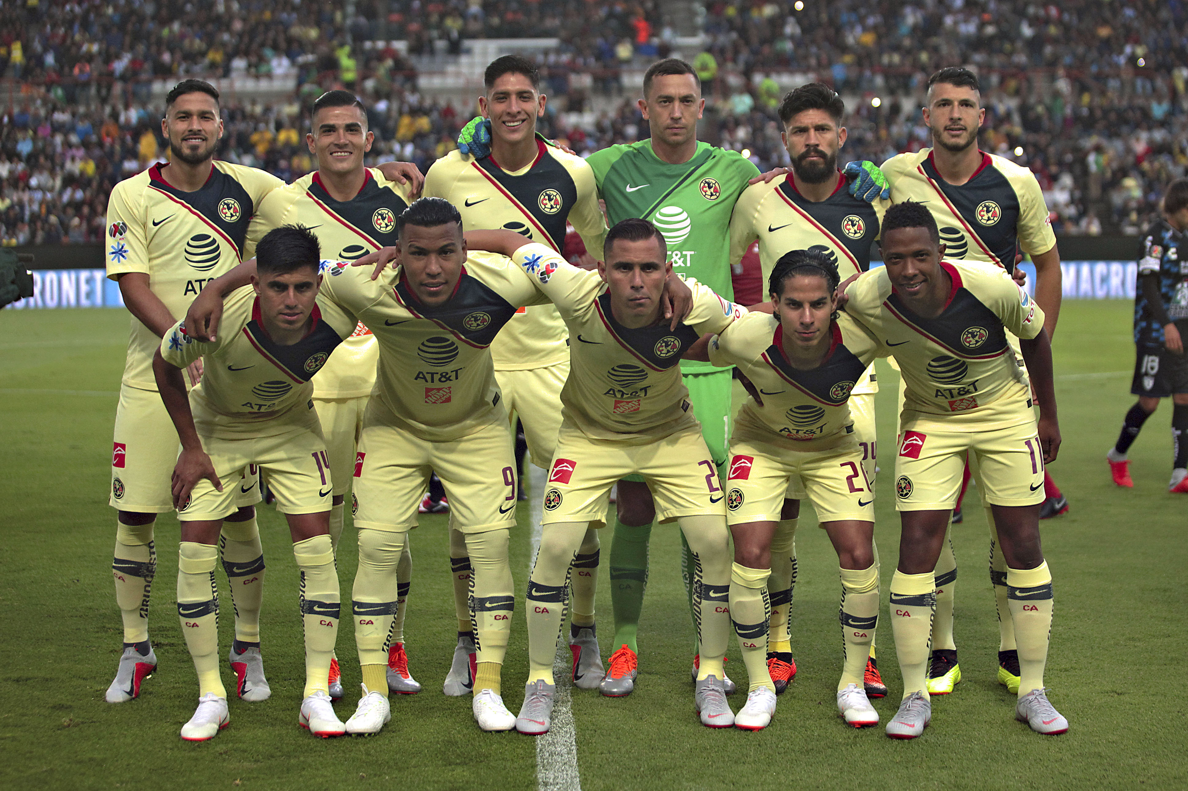 Diego Lainez, en noche soñada en triunfo Águila