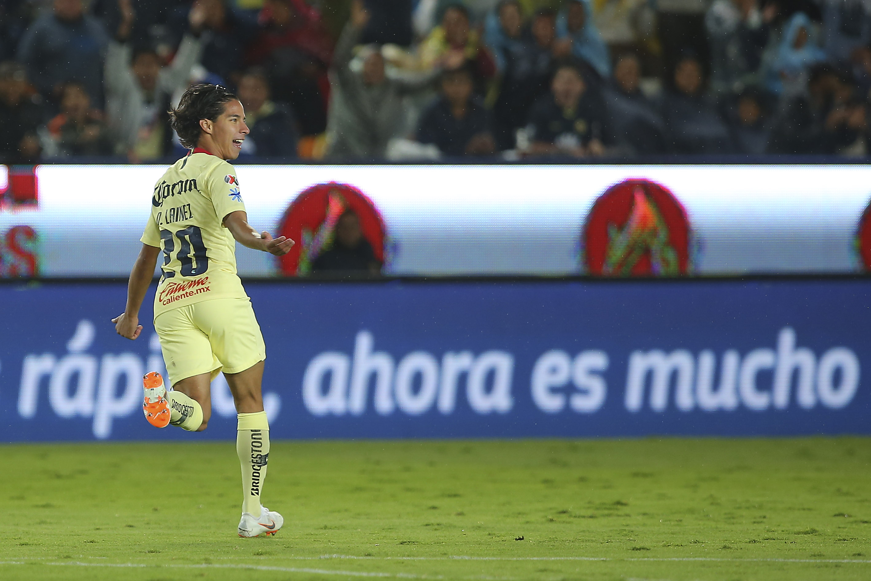 Diego Lainez, en noche soñada en triunfo Águila