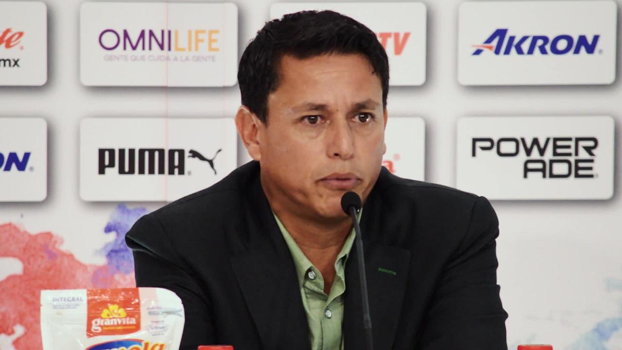 Chava Reyes aplaudió el profesionalismo de sus jugadores