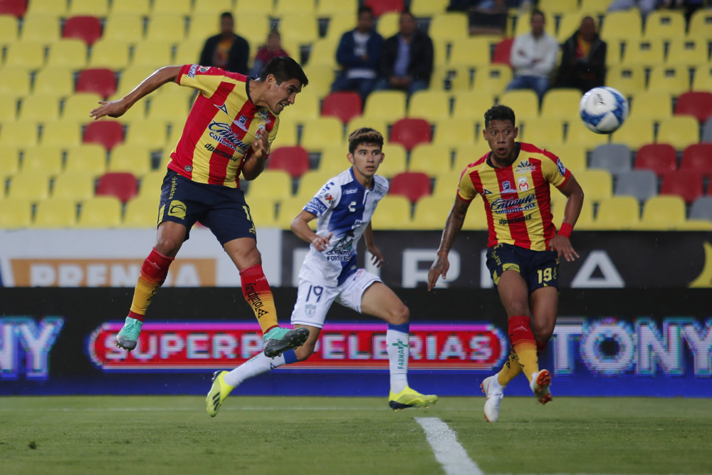 Pachuca rescata el empate frente a Morelia que ya se sentía sublíder