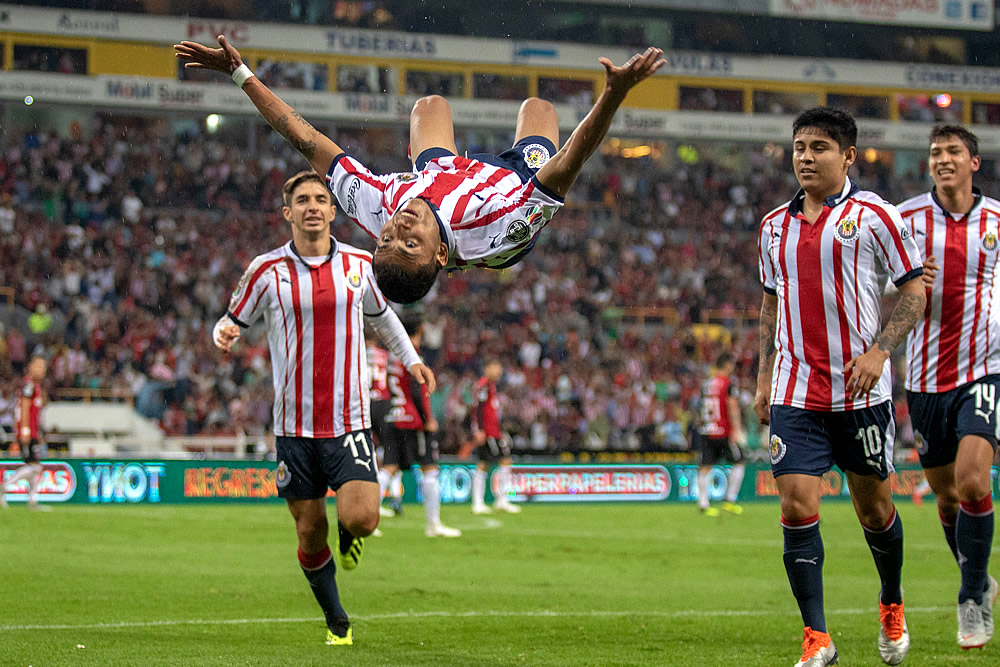 Chivas liga tres sin perder; Atlas sigue sin anotar en el A2018