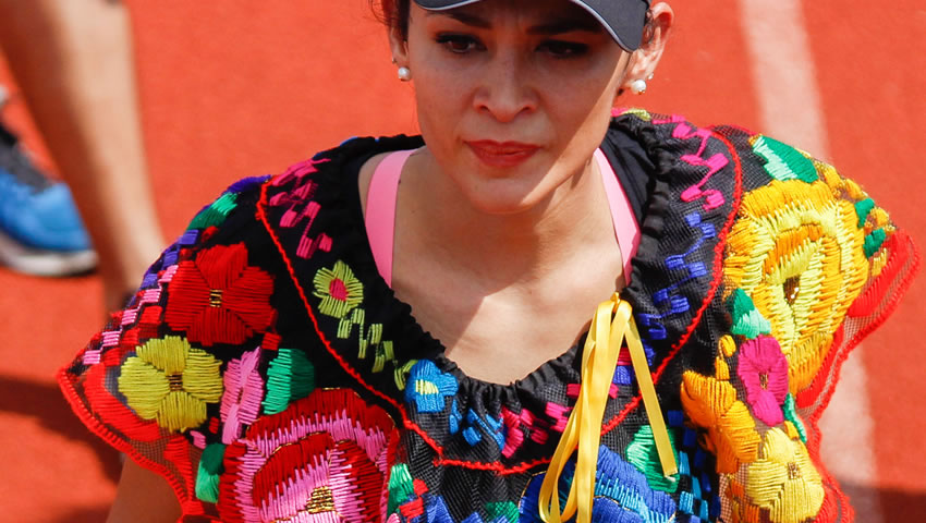 Algunos de los disfraces del Maratón CDMX 2018.