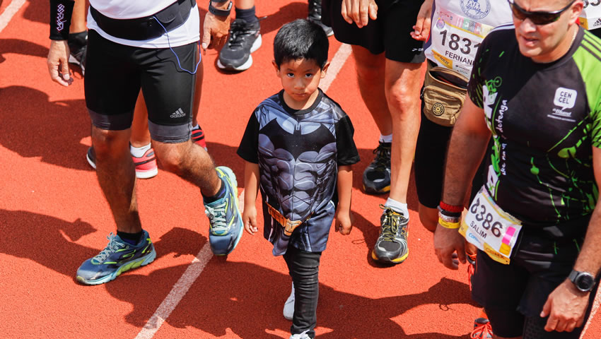 Algunos de los disfraces del Maratón CDMX 2018.