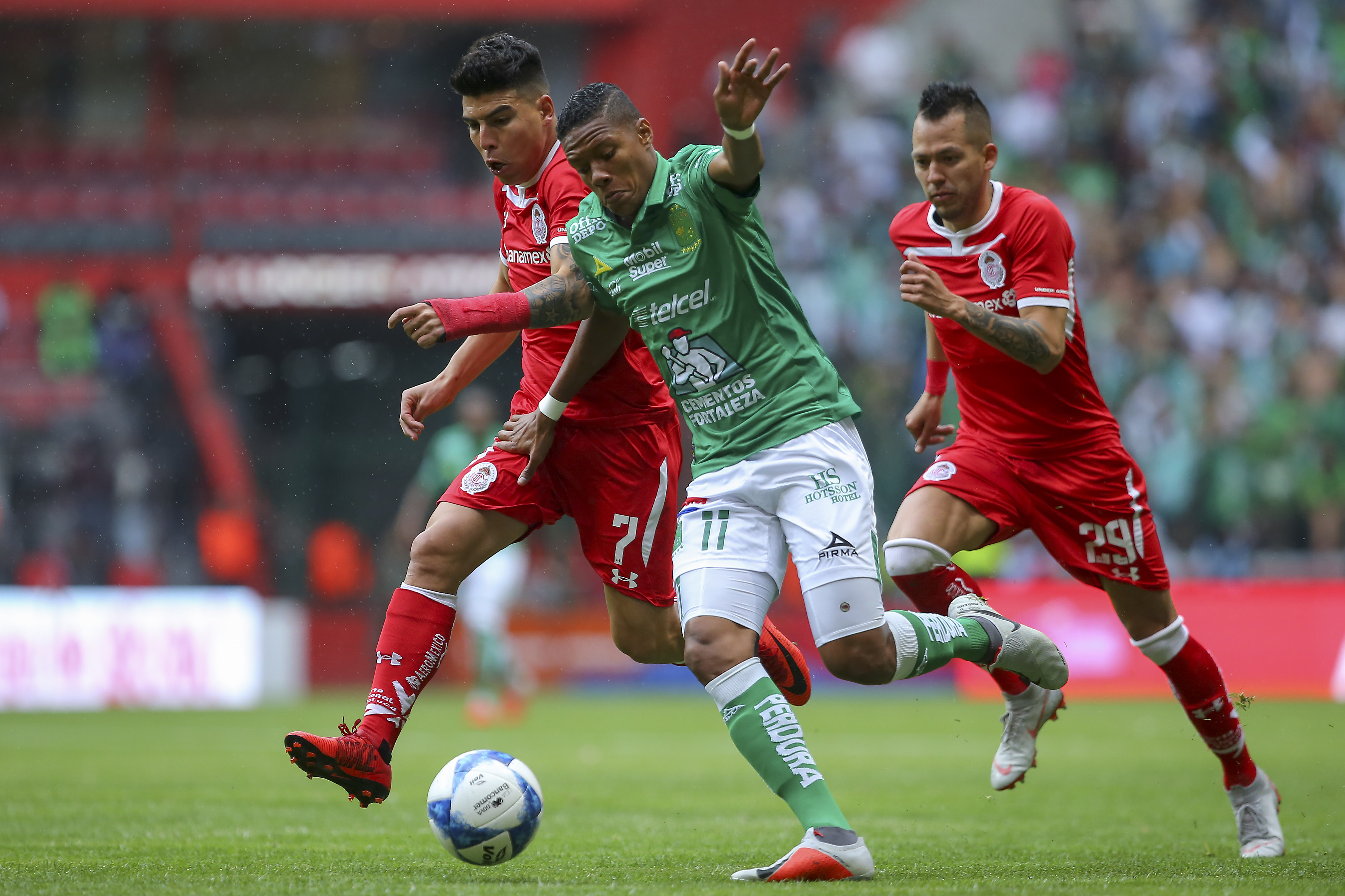 Las mejores postales del duelo en entre Toluca y León
