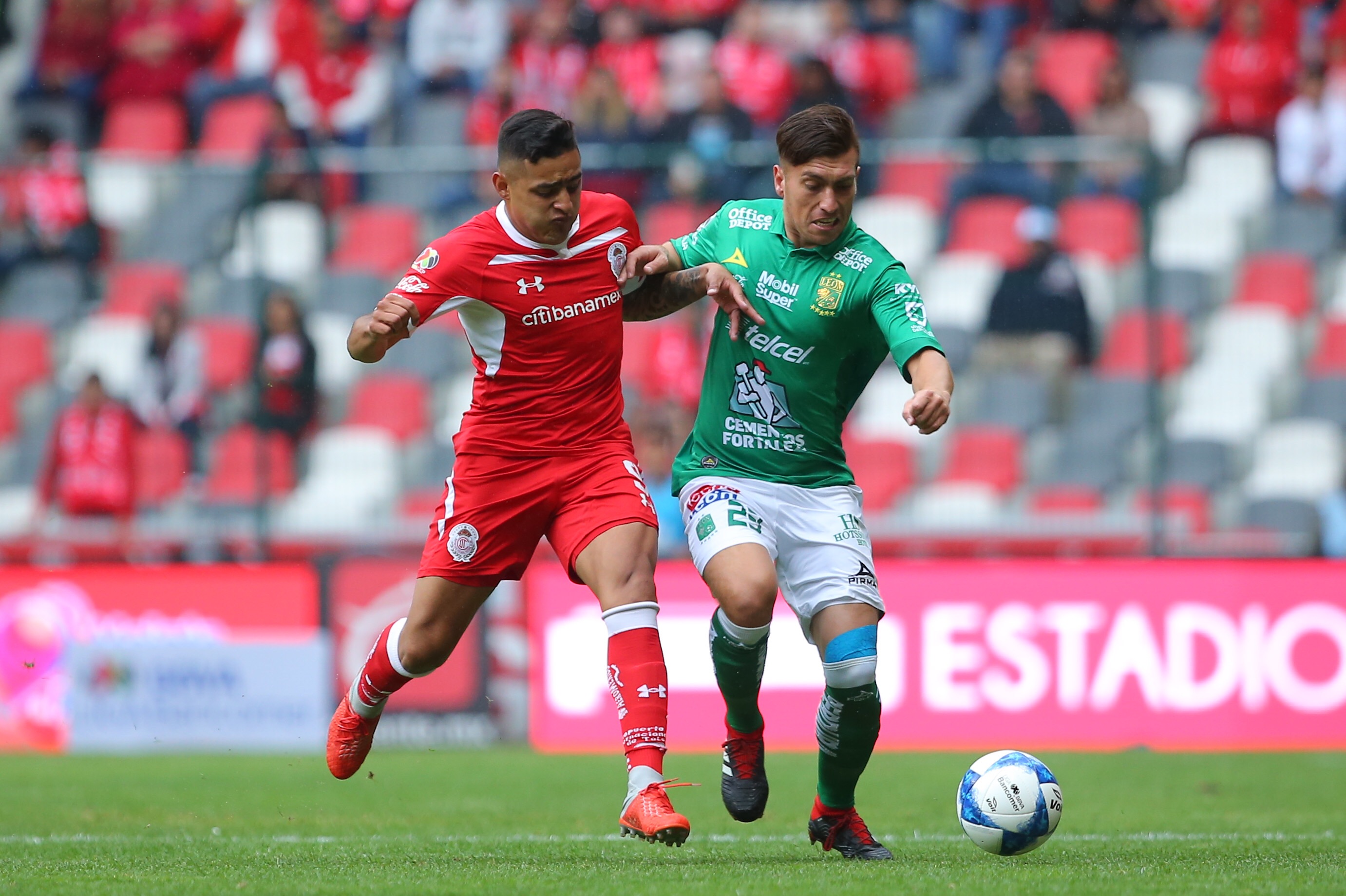 Las mejores postales del duelo en entre Toluca y León