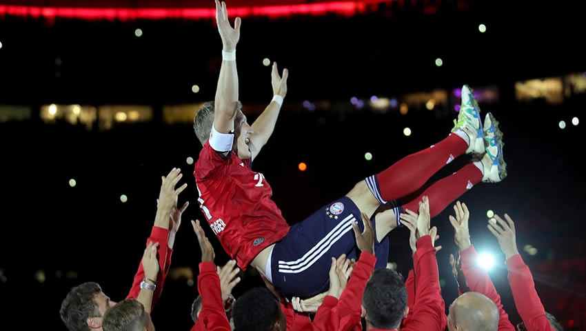 Schweinsteiger demostró su amor al Bayern Munich hasta el final.